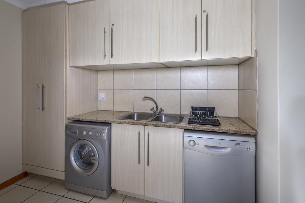 The White House Apartment Mosselbaai Buitenkant foto