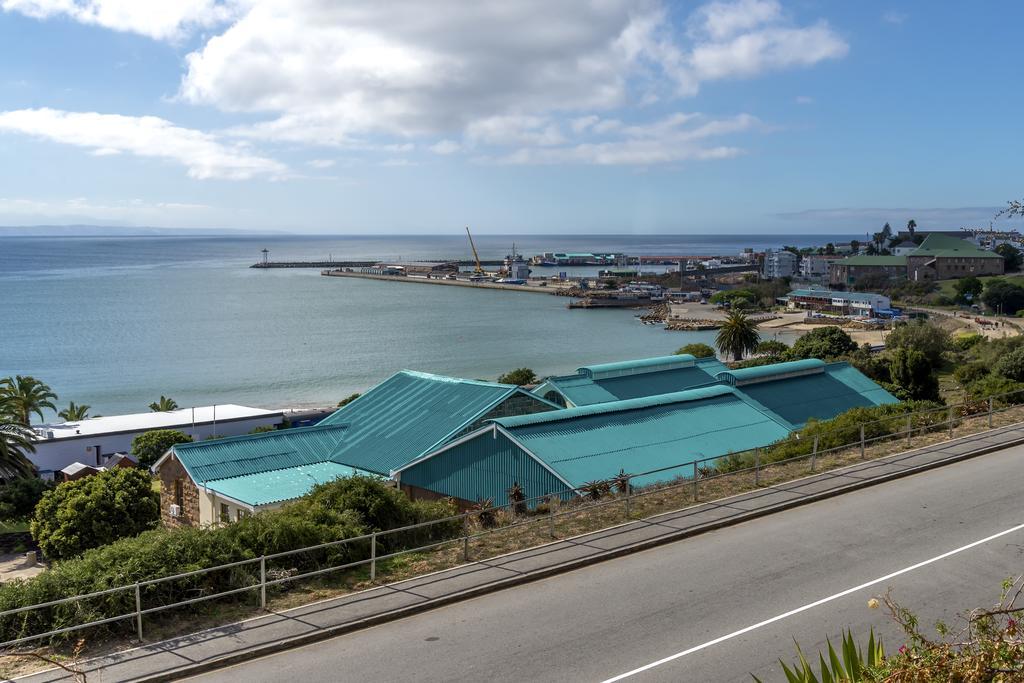 The White House Apartment Mosselbaai Buitenkant foto