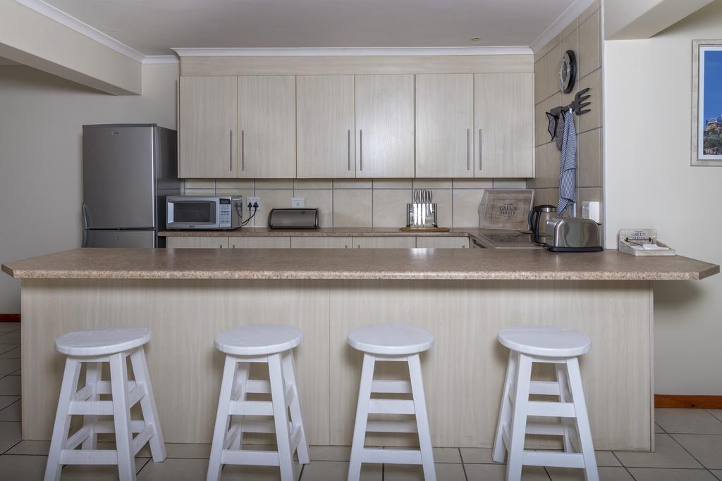 The White House Apartment Mosselbaai Buitenkant foto