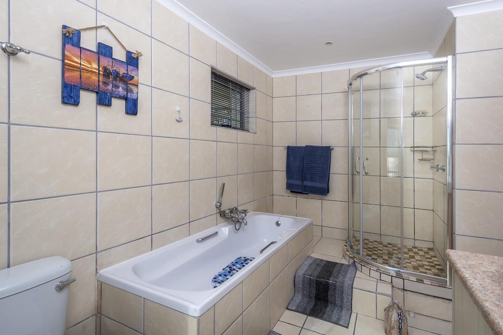 The White House Apartment Mosselbaai Buitenkant foto